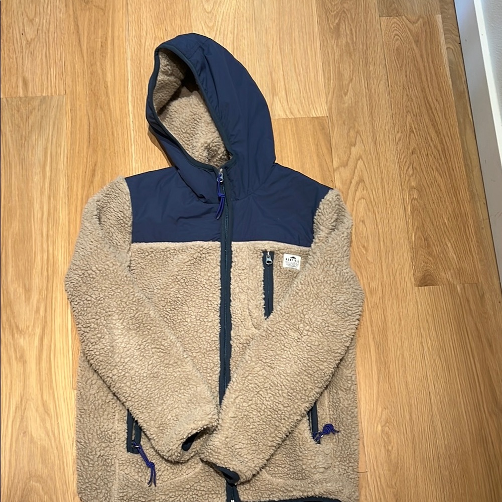 Penfield Sherpa Fleece Jacket with Hood - Beige and Navy